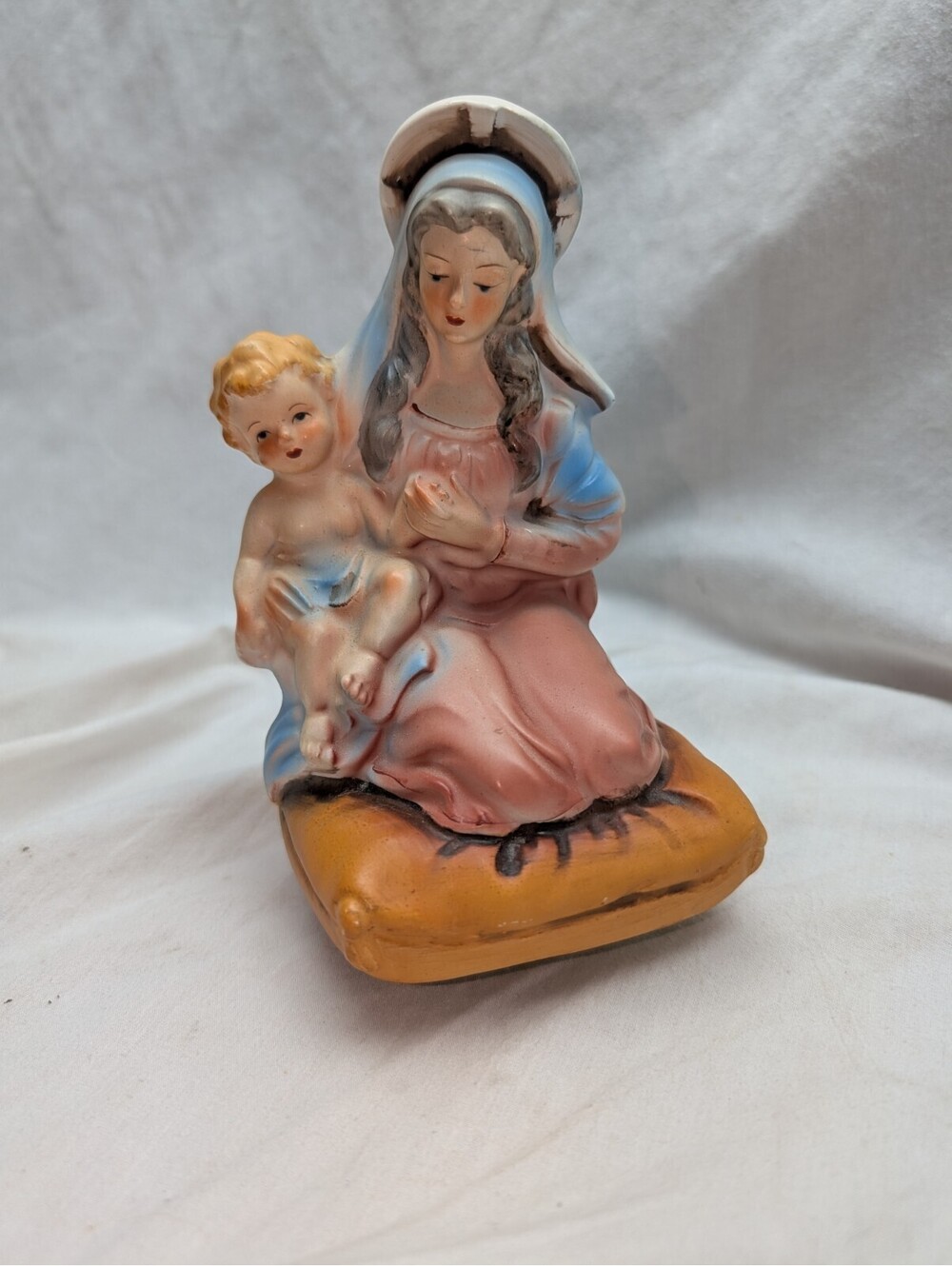 SANKYO VINTAGE MARY JESUS ROTATING MUSIC BOX WORKING